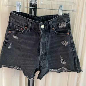 H&M vintage style shorts